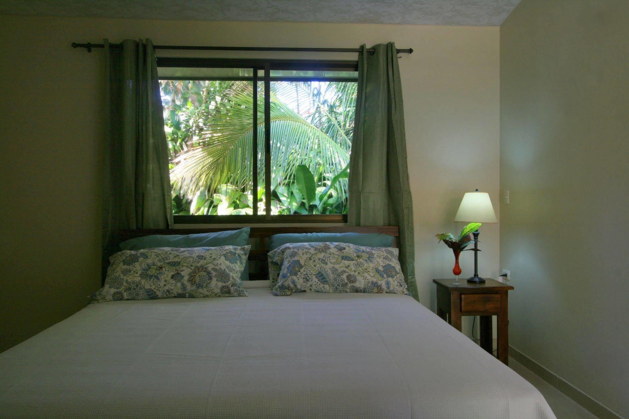 B&B Garden גרסיה מראה חיצוני תמונה