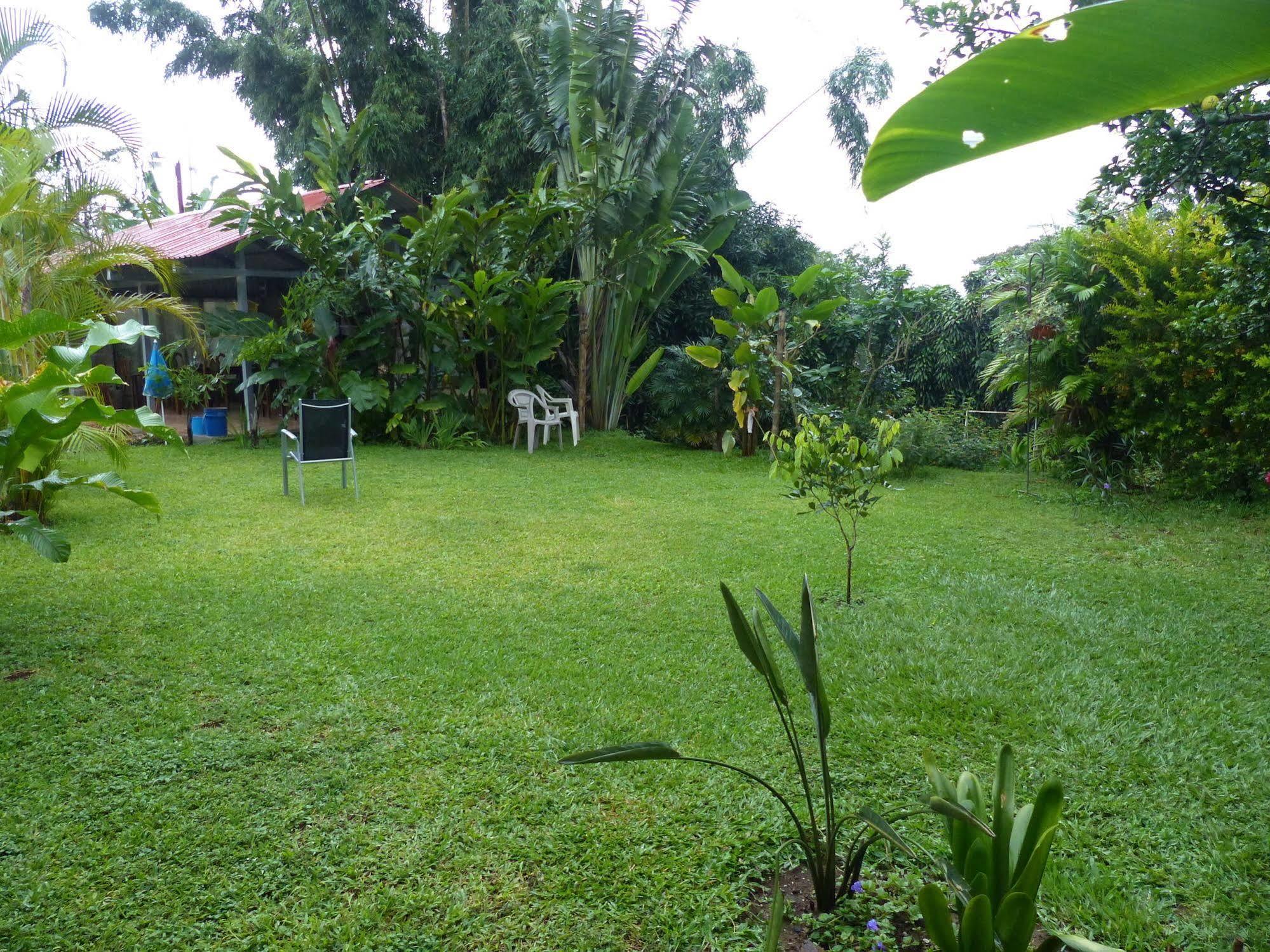 B&B Garden גרסיה מראה חיצוני תמונה